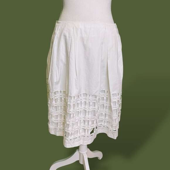 Club Monaco White Cotton Geometric Trim Cutout A-Line Skirt Size 0 - Picture 1 of 13